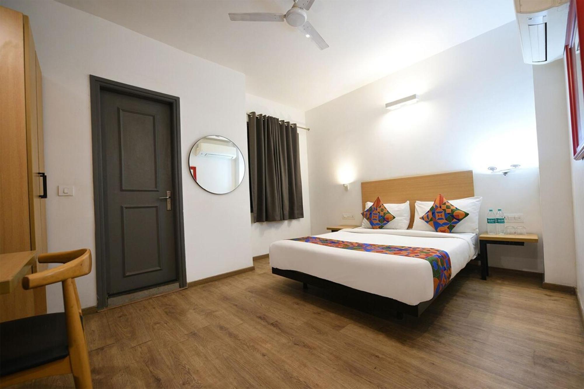 Hotel Crown Inn Faridabad Exterior foto